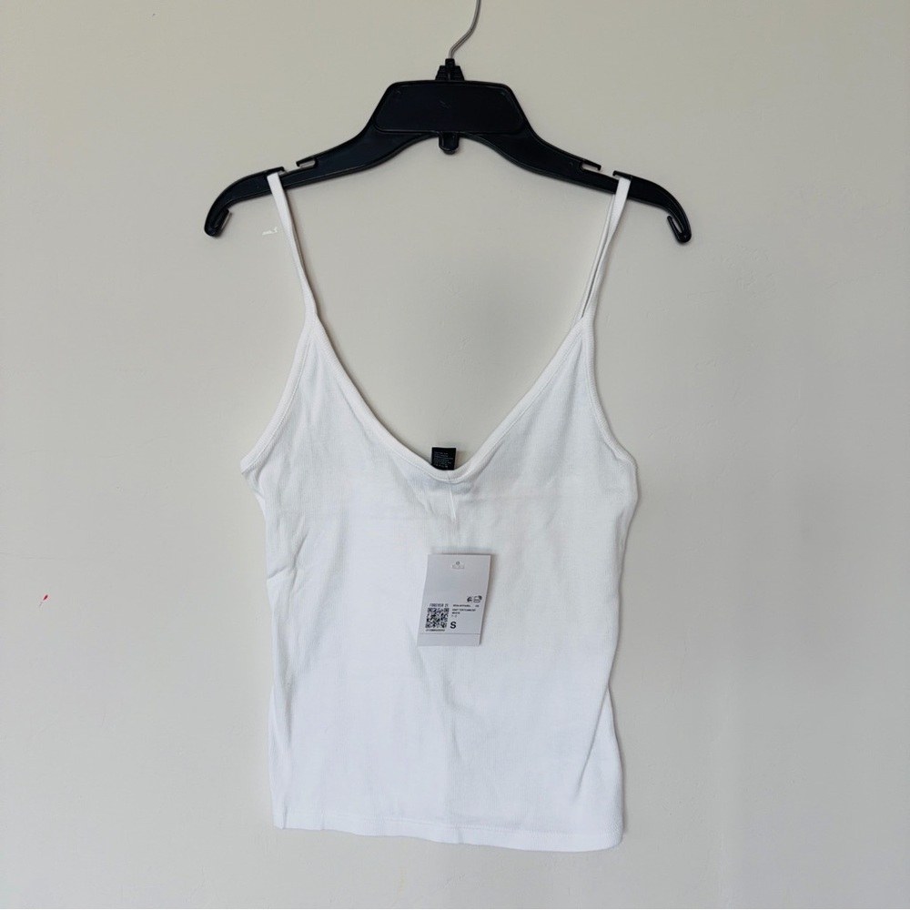 Forever 21 Ribbed Tank Top - Picture 2 of 2